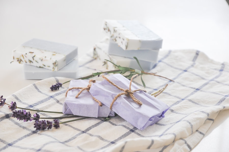 diy melt and pour soap, diy wedding favors on a budget, handmade lavender soap