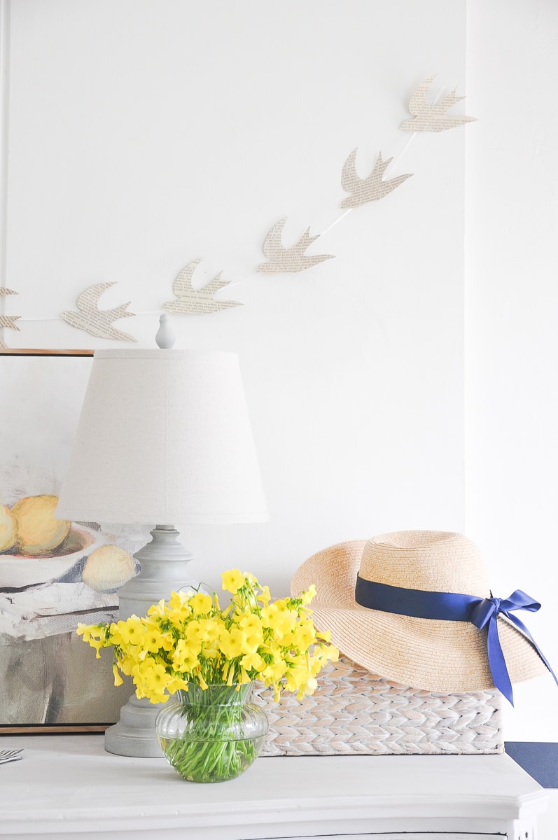 DIY entryway console table spring decor, decorate for spring