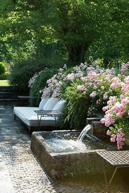 dreamy garden design, garden ideas, backyards. garden space, romantic garden with climbing roses, european garden