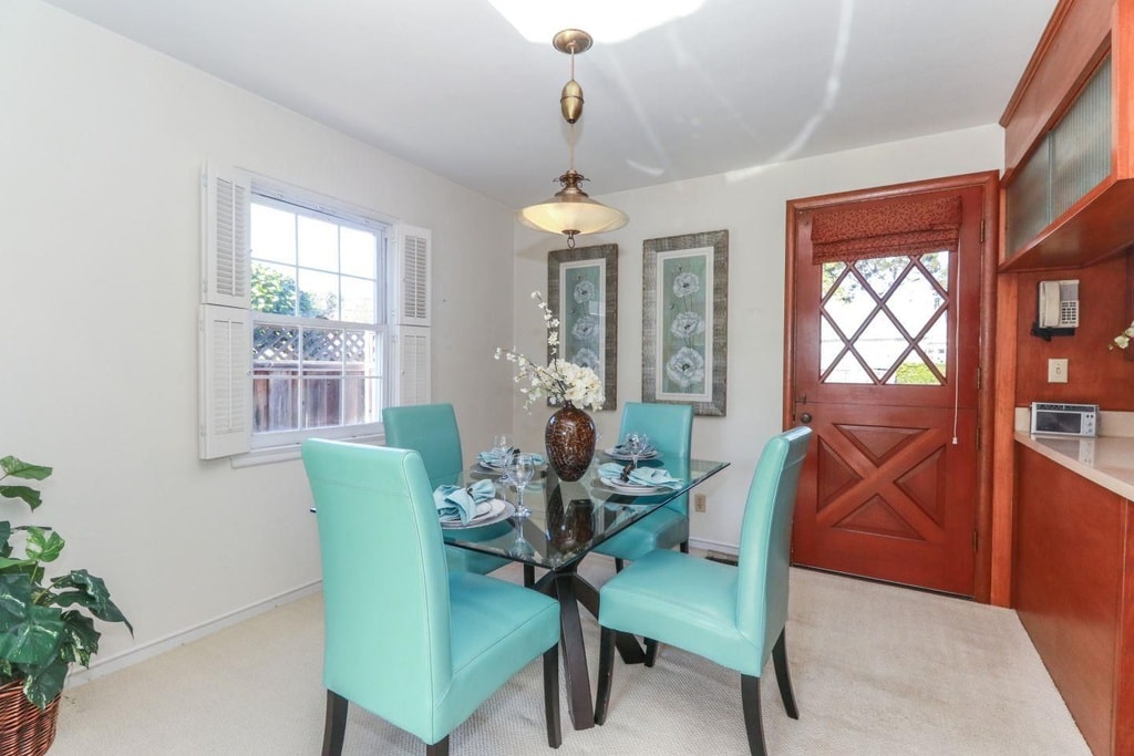 small dining room remodel before