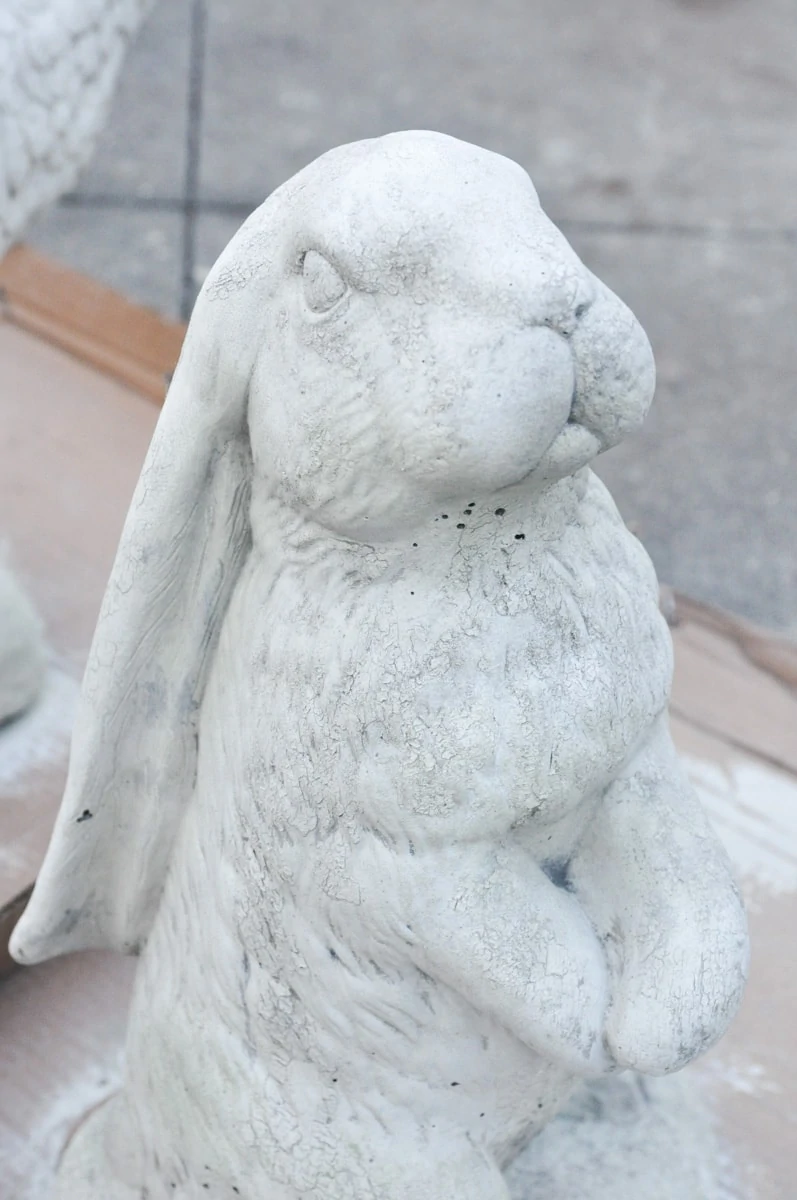 paint rabbit garden statues | outdoor decor refinish, DIY makeover