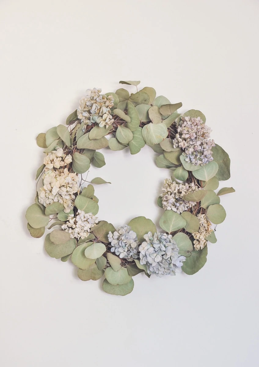 dry hydrangea and eucalyptus silver dollar floral wreath, fall, farmhouse, cottage