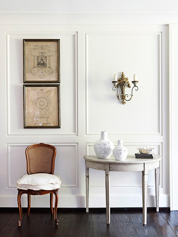 vintage inspired entryway, european chic interior style, parisian chic, paris apartment