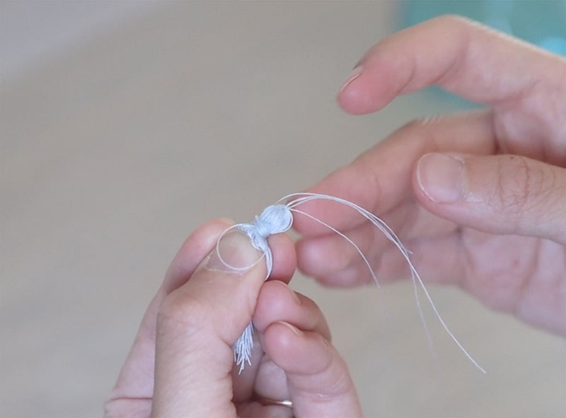 How to make a tassel out of thread