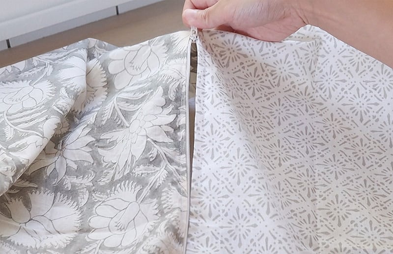how to sew pillow covers with zipper closure