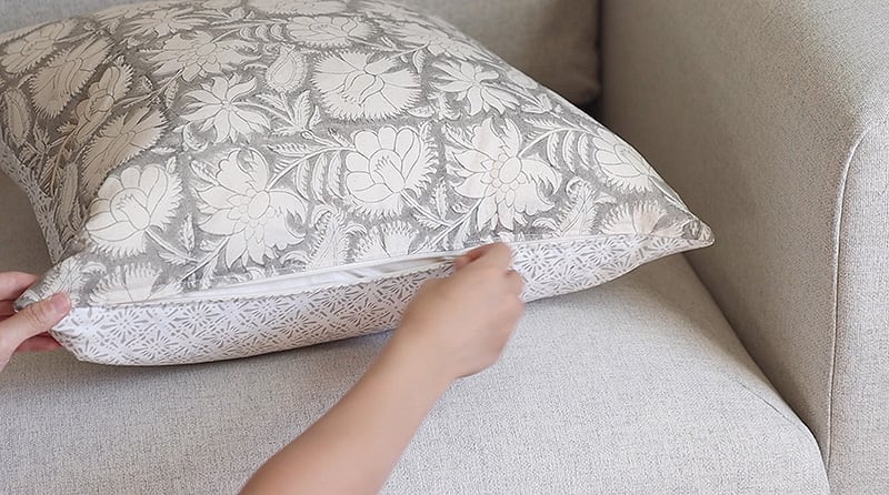 How to Make Removable Throw Pillow Covers With Velcro Closure