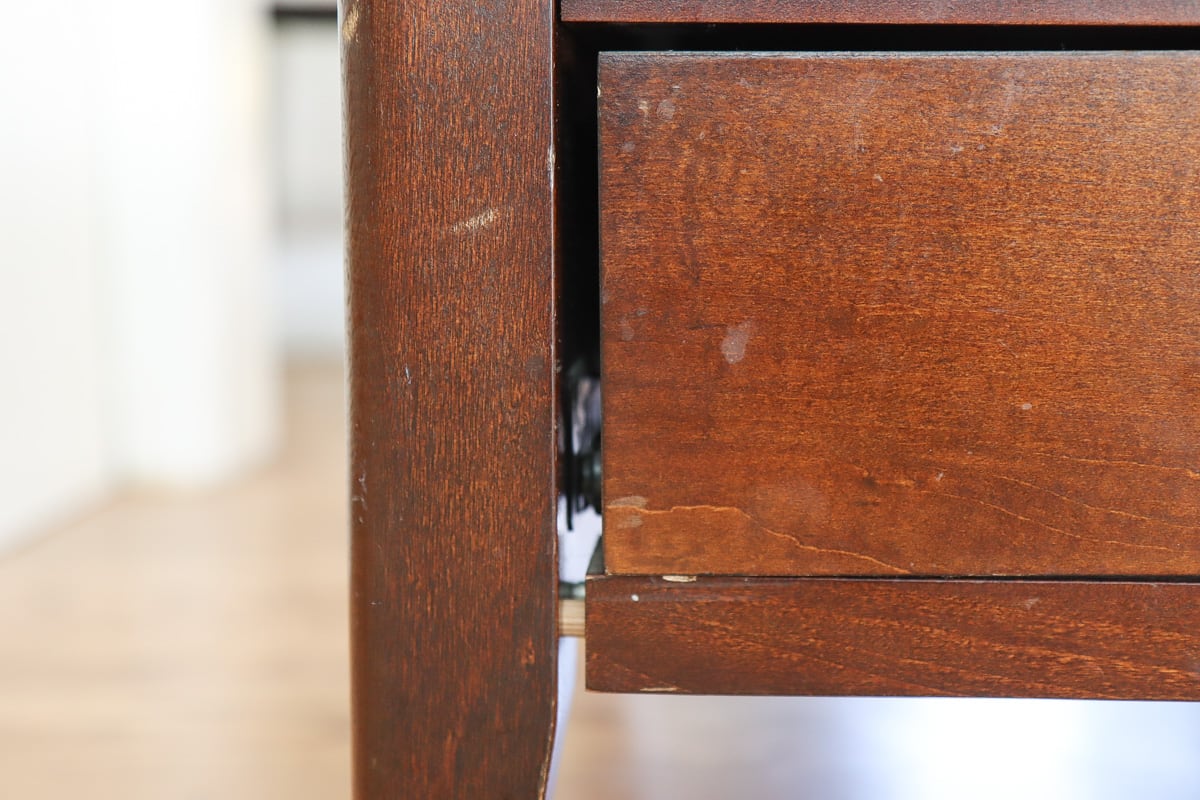 How to refinish a Coffee table