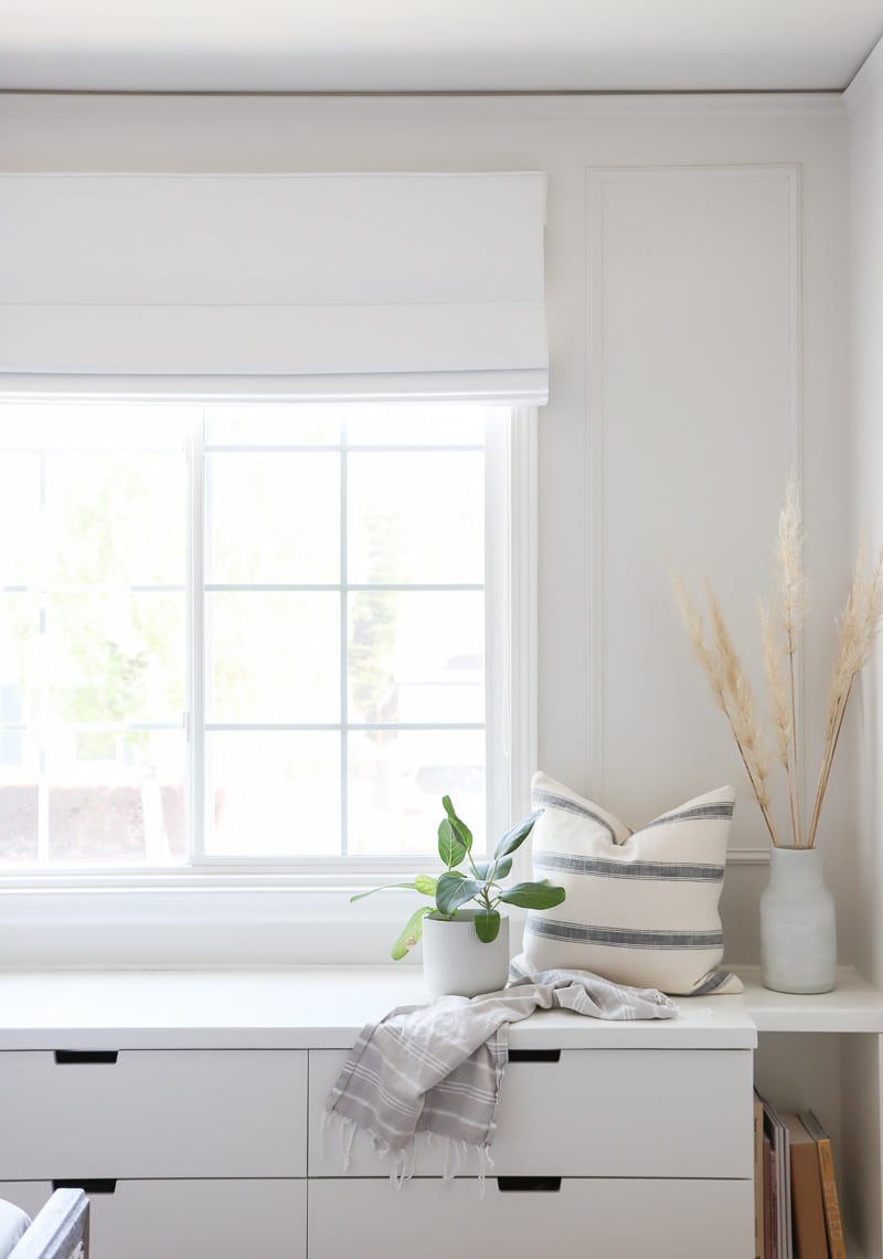 flat ribbed roman shade bedroom