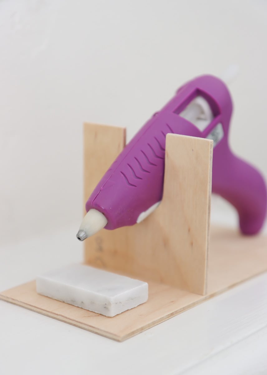 how to make glue gun stand