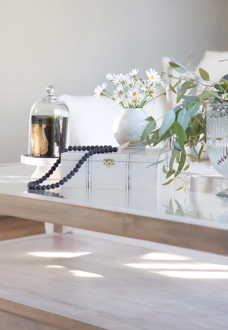 DIY STRIPED GLASS COFFEE TABLE TOP