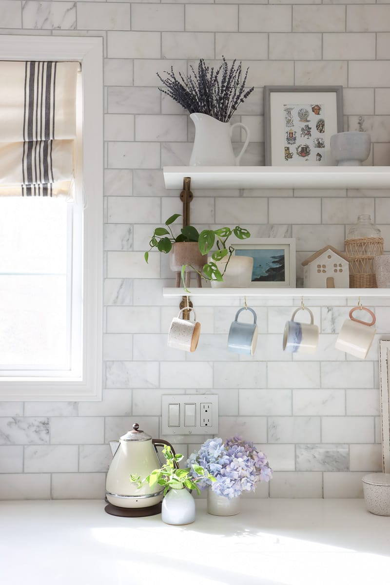 DIY Mug Holder for Your Kitchen Open Shelf - Hydrangea Treehouse