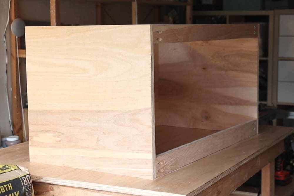 Making Notched Drawers for the Vanity Cabinet - Woodworking 