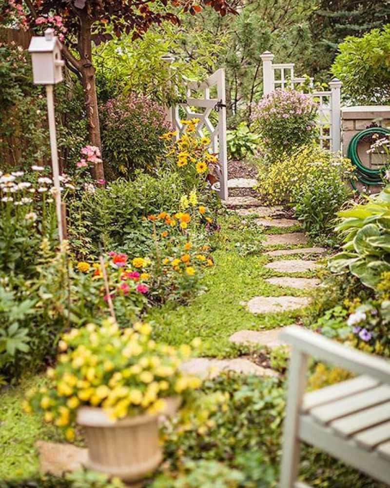 Fairytale English Cottage Garden Ideas, quaint pathways, winding trails, natural materials