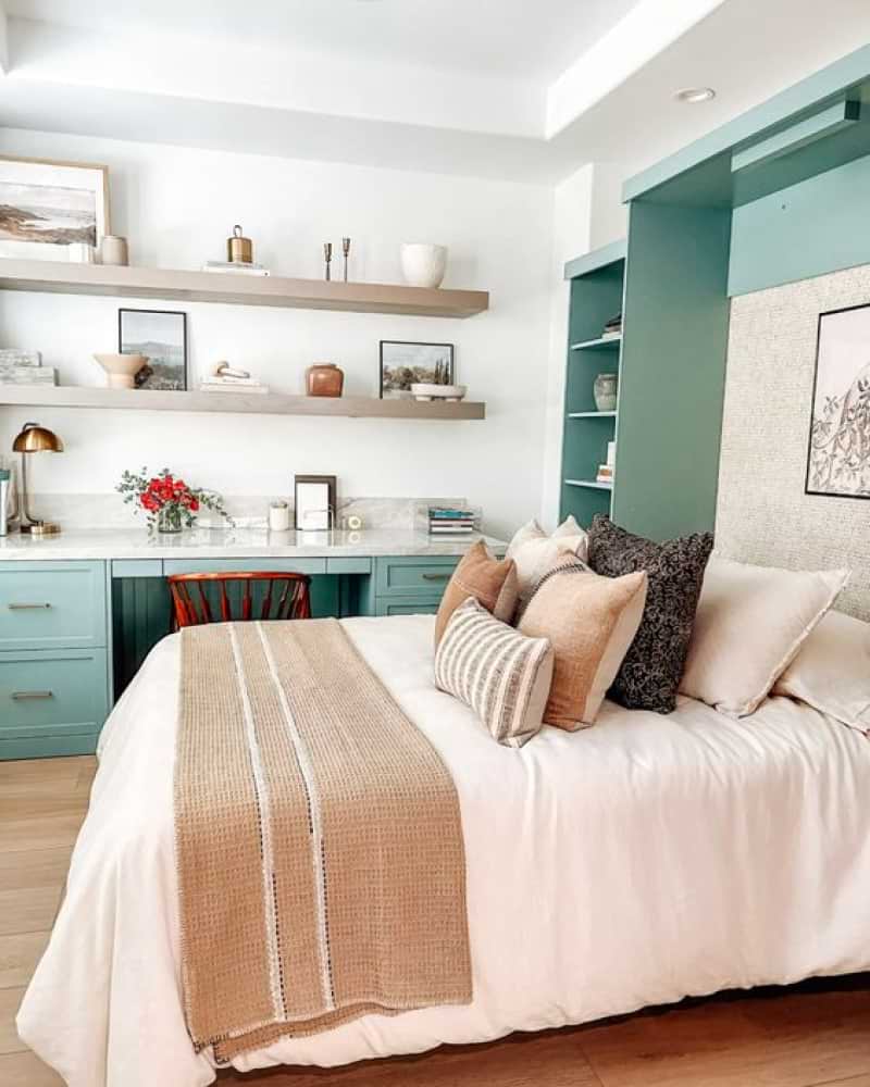 Clever Murphy Bed Ideas for Your Home Office or Guest Room, murphy bed and desk combo